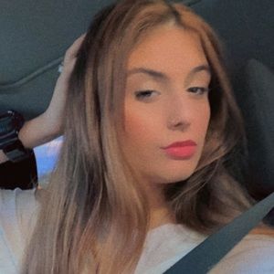 Meet your Posher, Lilly